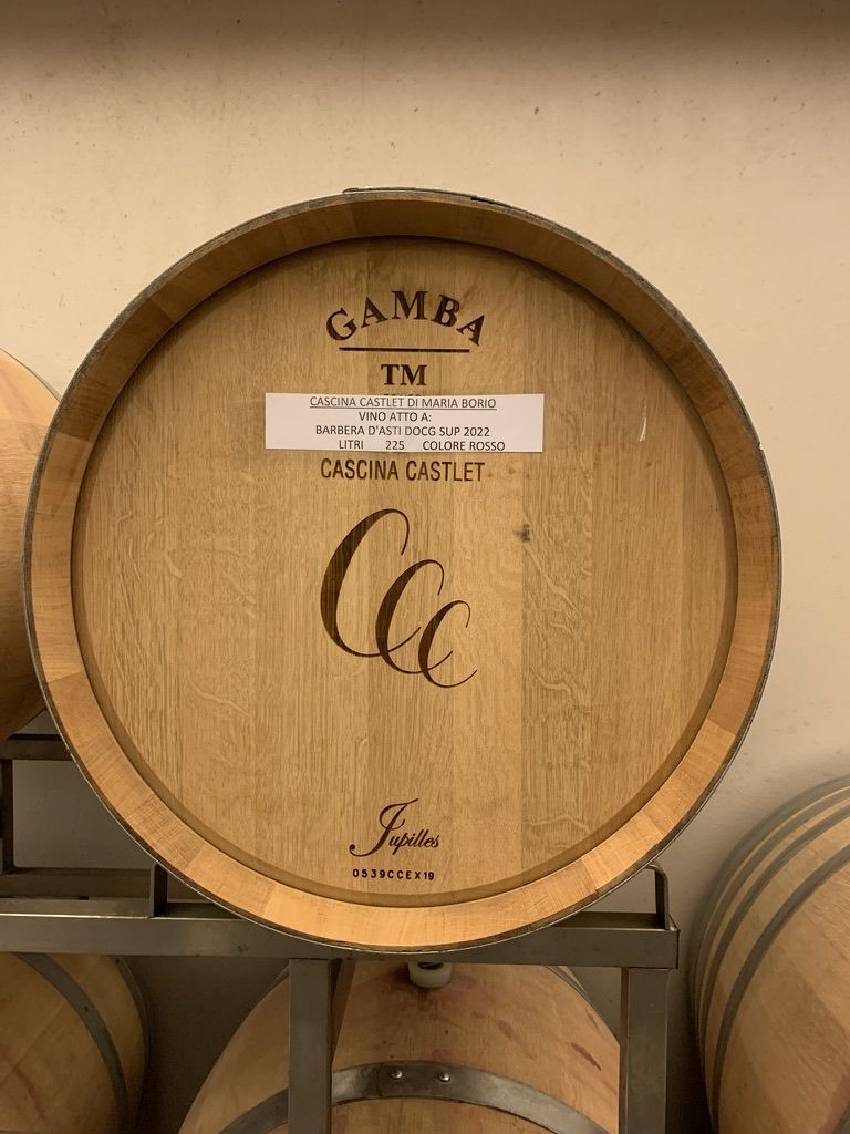 12 CASTLET - CANTINA