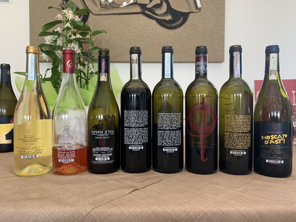 21 CASTLET - VINI