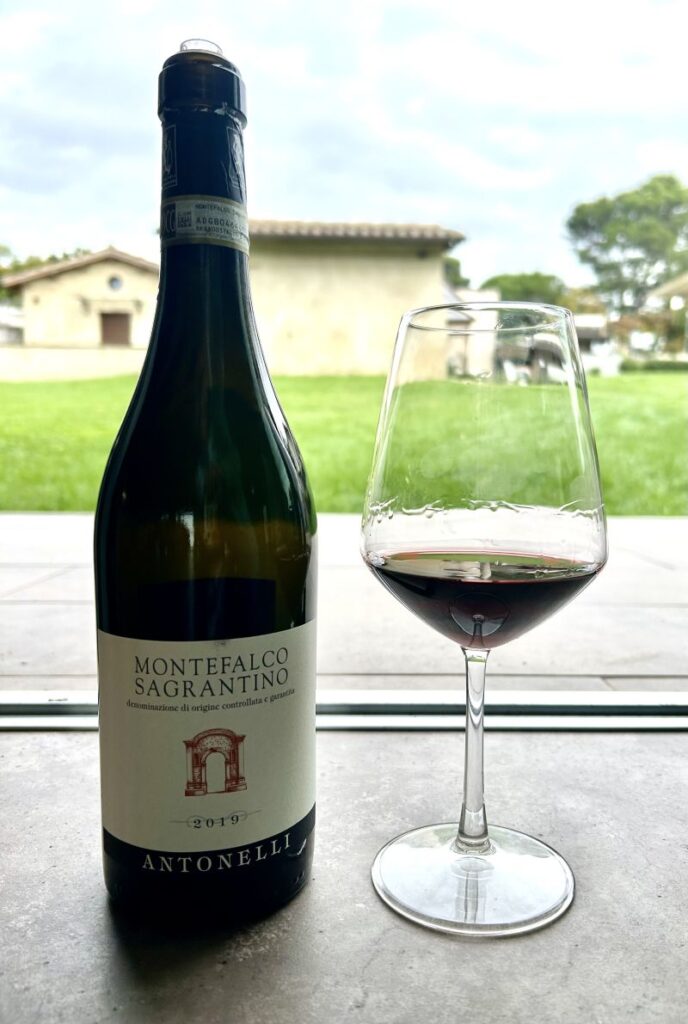 39 ANTONELLI - I VINI