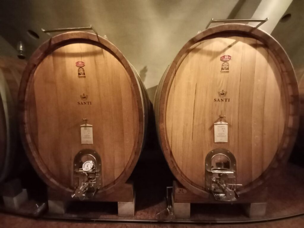 18 SANTI - CANTINA