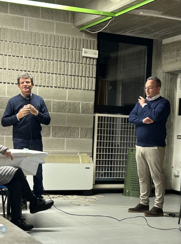 01 RIUNITE - PRESENTAZIONE