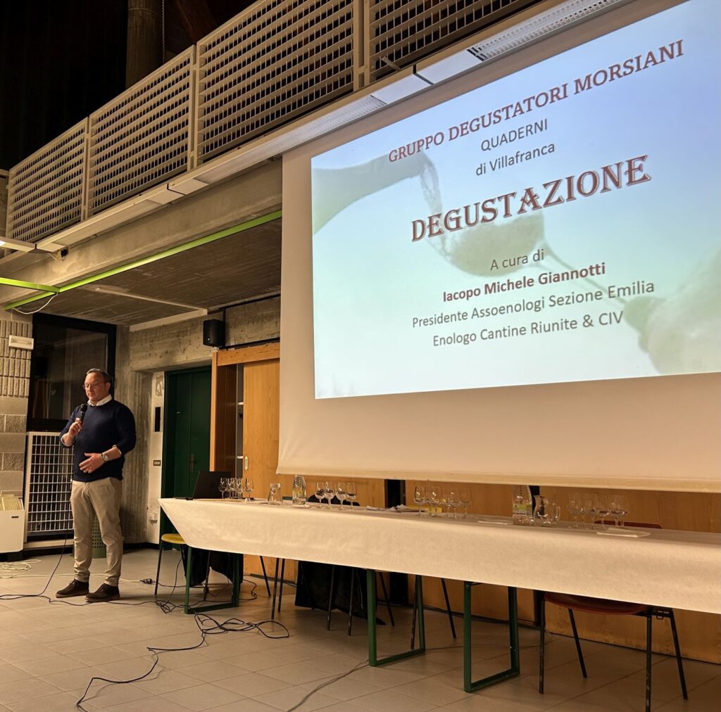 03 RIUNITE - PRESENTAZIONE