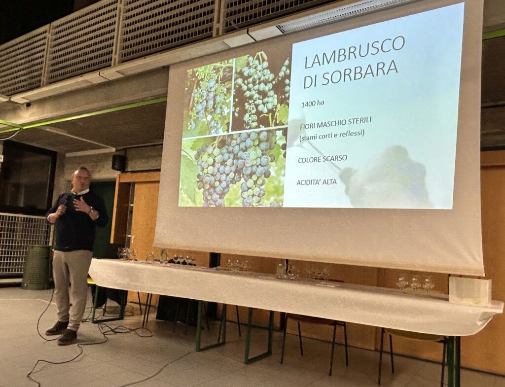 06 RIUNITE - PRESENTAZIONE