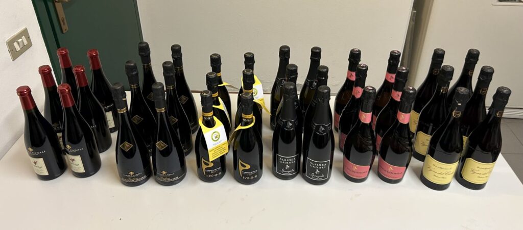 12 RIUNITE - I VINI