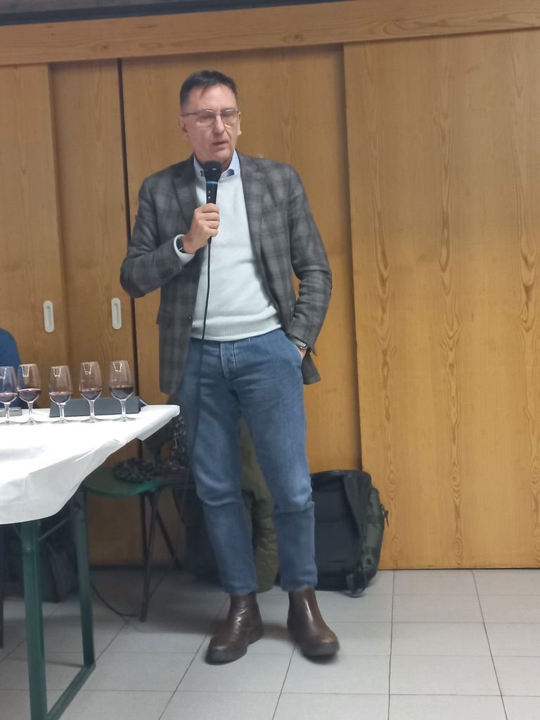 17 AMARONI - PRESENTAZIONE